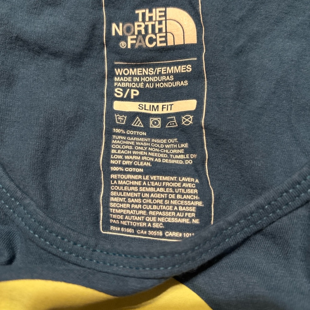 The North Face Tank Top Women’s Small Slim Fit Blue Graphic Logo Outdoor - Picture 3 of 3